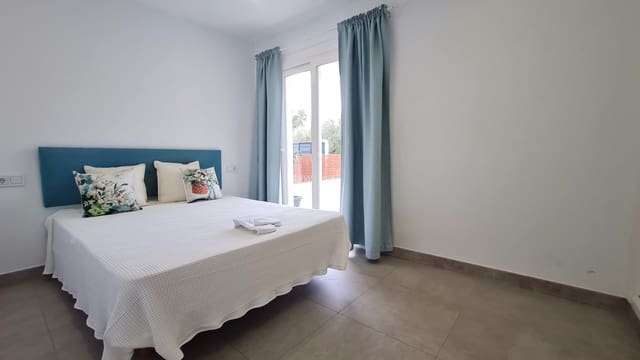 3 makuuhuone Paritalo vuokrattavana paikassa Cala Pi, Llucmajor mukana uima-altaan 
autotalli - 3 500 € (Ref: 8851062)