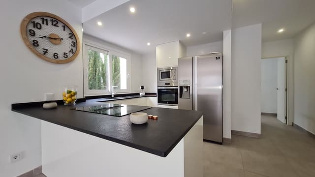 3 makuuhuone Paritalo vuokrattavana paikassa Cala Pi, Llucmajor mukana uima-altaan 
autotalli - 3 500 € (Ref: 8851062)