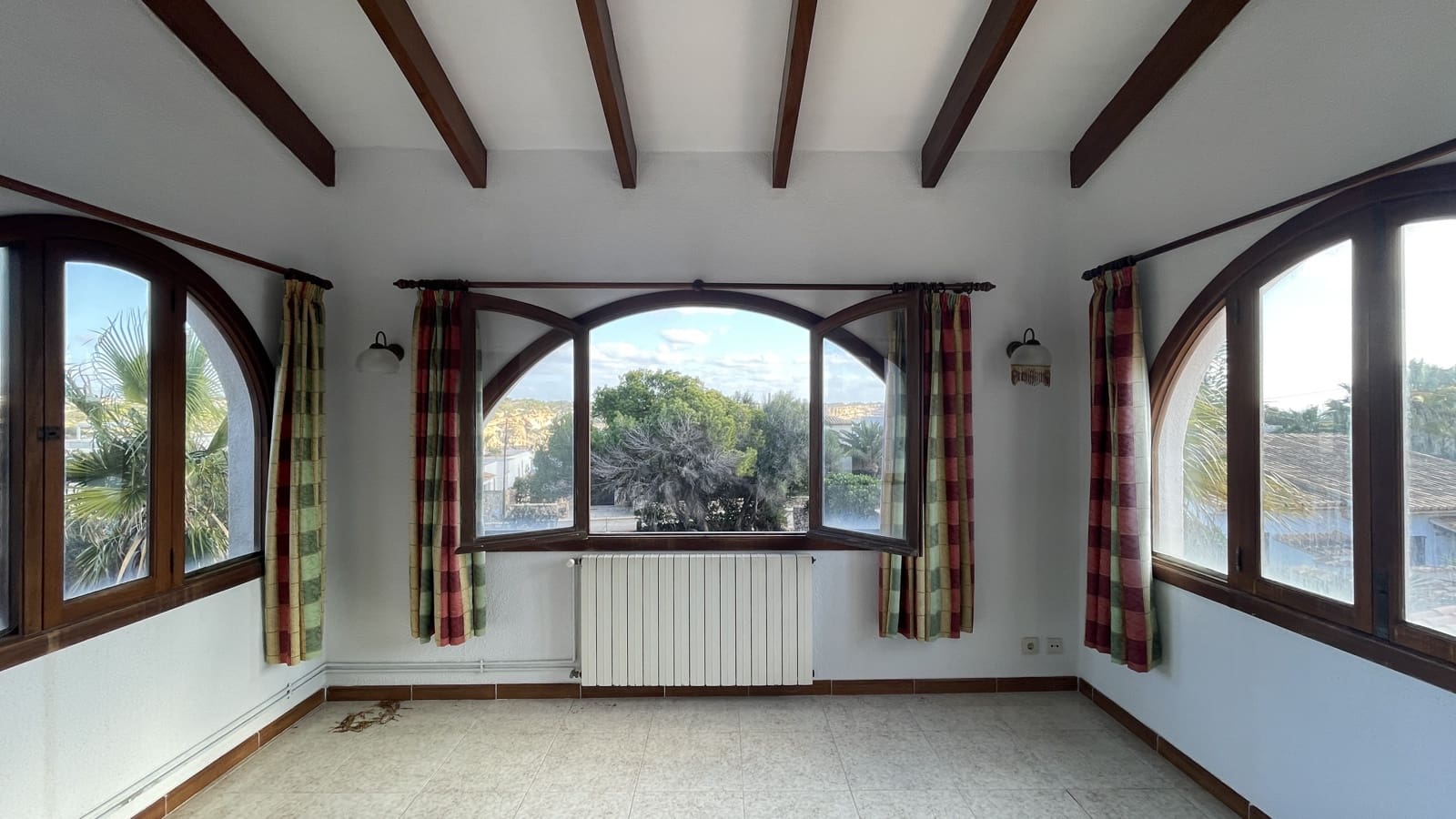 4 soverom Villa til salgs i Cala Llombards med svømmebasseng garasje - € 1 229 000 (Ref: 8873800)