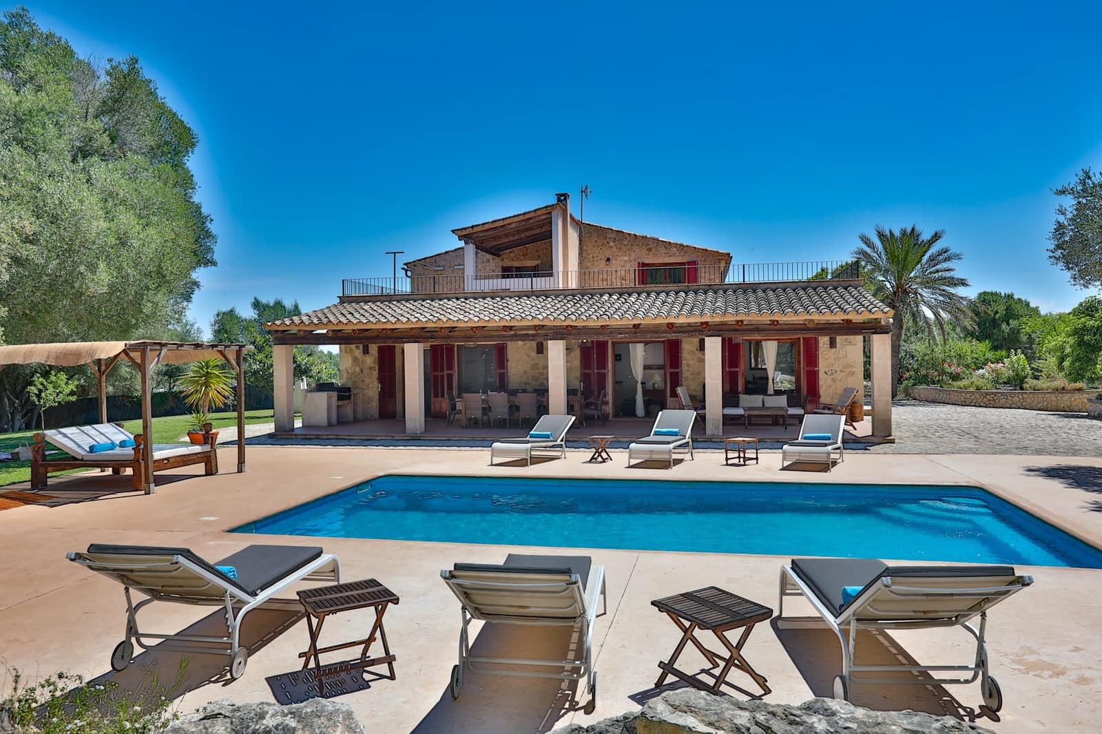 5 soveværelse Finca/Landehus til leje i Porreres med swimmingpool garage - € 6.000 (Ref: 8879134)