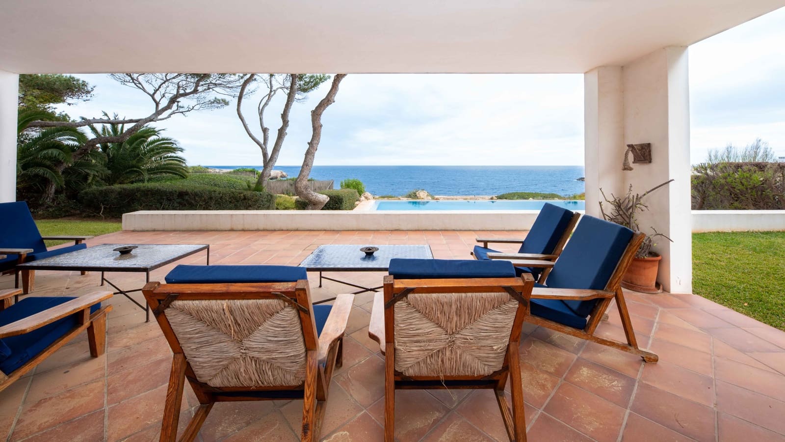 7 soverom Villa til salgs i Cala d'Or med svømmebasseng garasje - € 7 200 000 (Ref: 8881134)