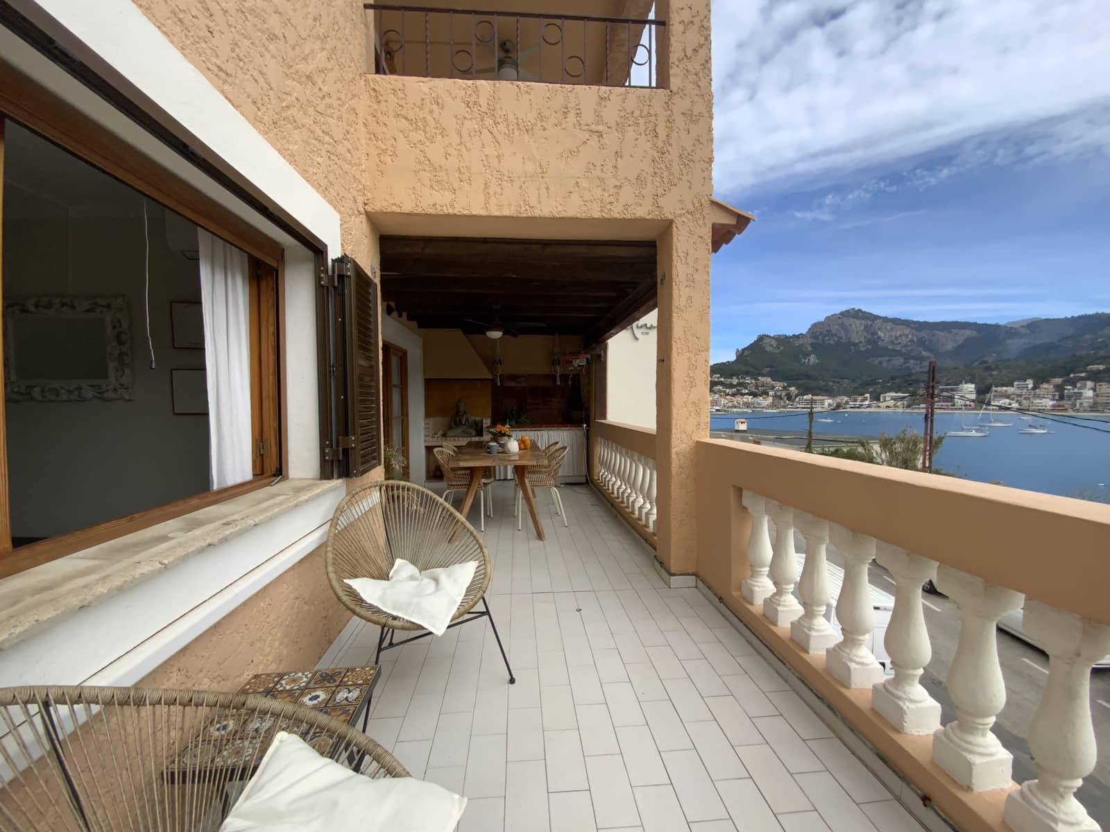 2 soveværelse Lejlighed til salg i Puerto de Soller / Port de Soller med garage - € 949.000 (Ref: 8885525)