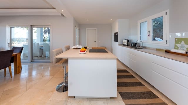 4 Zimmer Villa zu verkaufen in Santa Ponsa, Calvià mit Pool Garage - 3.700.000 € (Ref: 8891959)