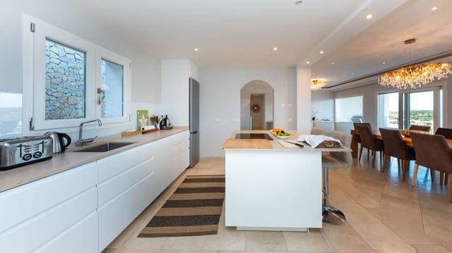 4 Zimmer Villa zu verkaufen in Santa Ponsa, Calvià mit Pool Garage - 3.700.000 € (Ref: 8891959)