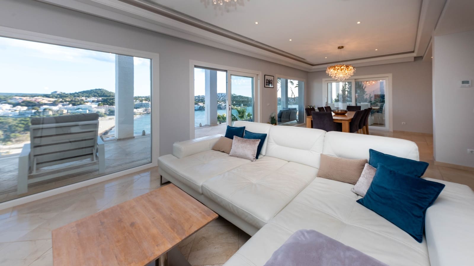 4 soveværelse Villa til salg i Santa Ponsa med swimmingpool garage - € 3.700.000 (Ref: 8891959)