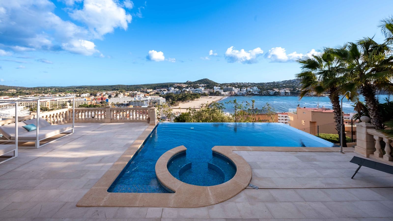 4 soveværelse Villa til salg i Santa Ponsa med swimmingpool garage - € 3.700.000 (Ref: 8891959)