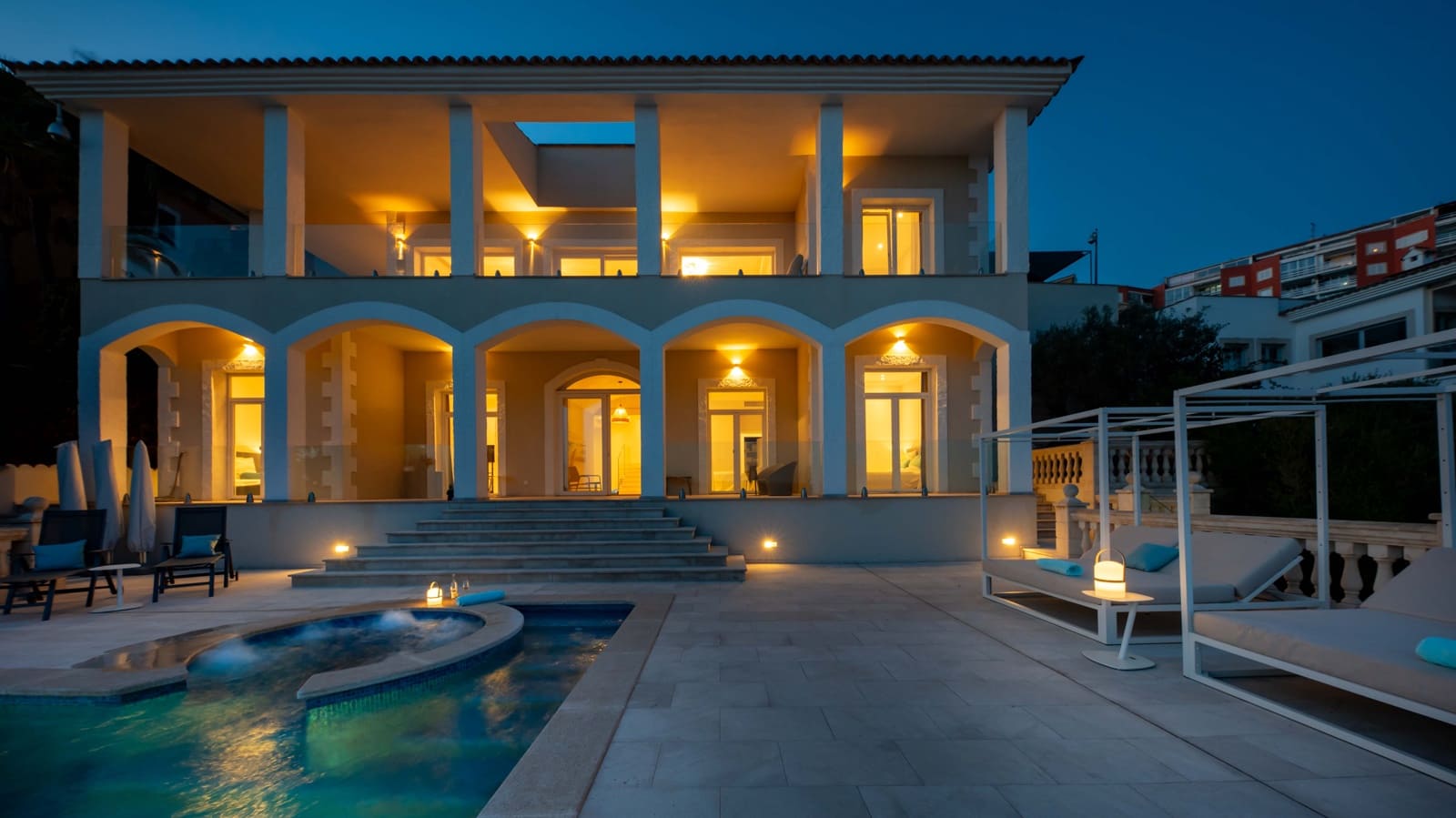 4 soveværelse Villa til salg i Santa Ponsa med swimmingpool garage - € 3.700.000 (Ref: 8891959)