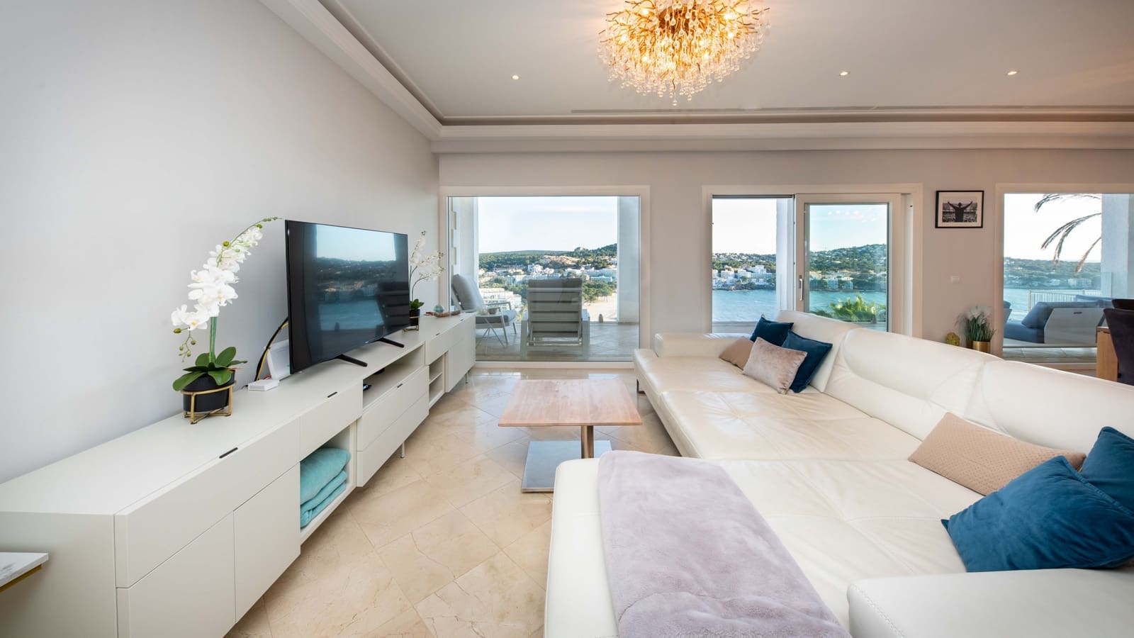 4 soveværelse Villa til salg i Santa Ponsa med swimmingpool garage - € 3.700.000 (Ref: 8891959)