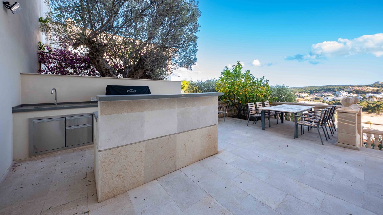 4 soveværelse Villa til salg i Santa Ponsa med swimmingpool garage - € 3.700.000 (Ref: 8891959)