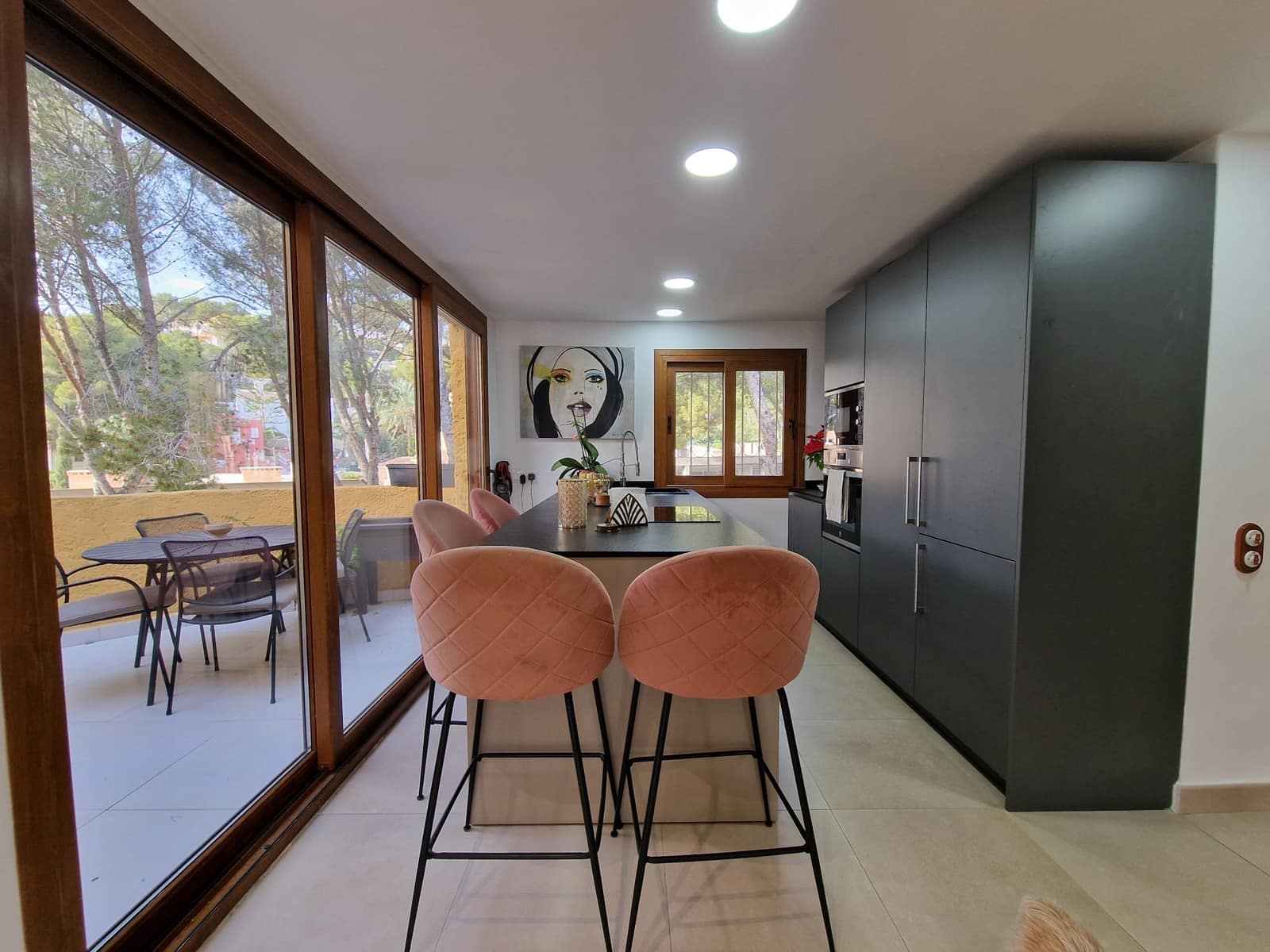 4 sypialnia Willa do wynajęcia w Costa de la Calma z garażem - 4 000 € (Ref: 8891960)