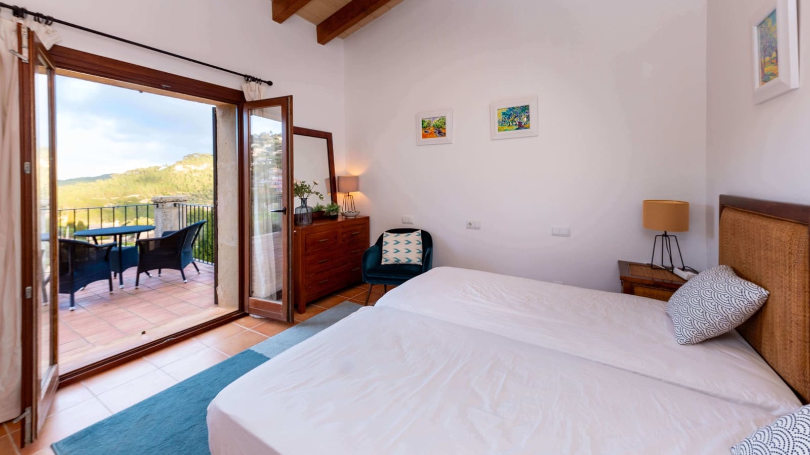 5 soveværelse Byhus til salg i Galilea med swimmingpool garage - € 1.990.000 (Ref: 8894238)