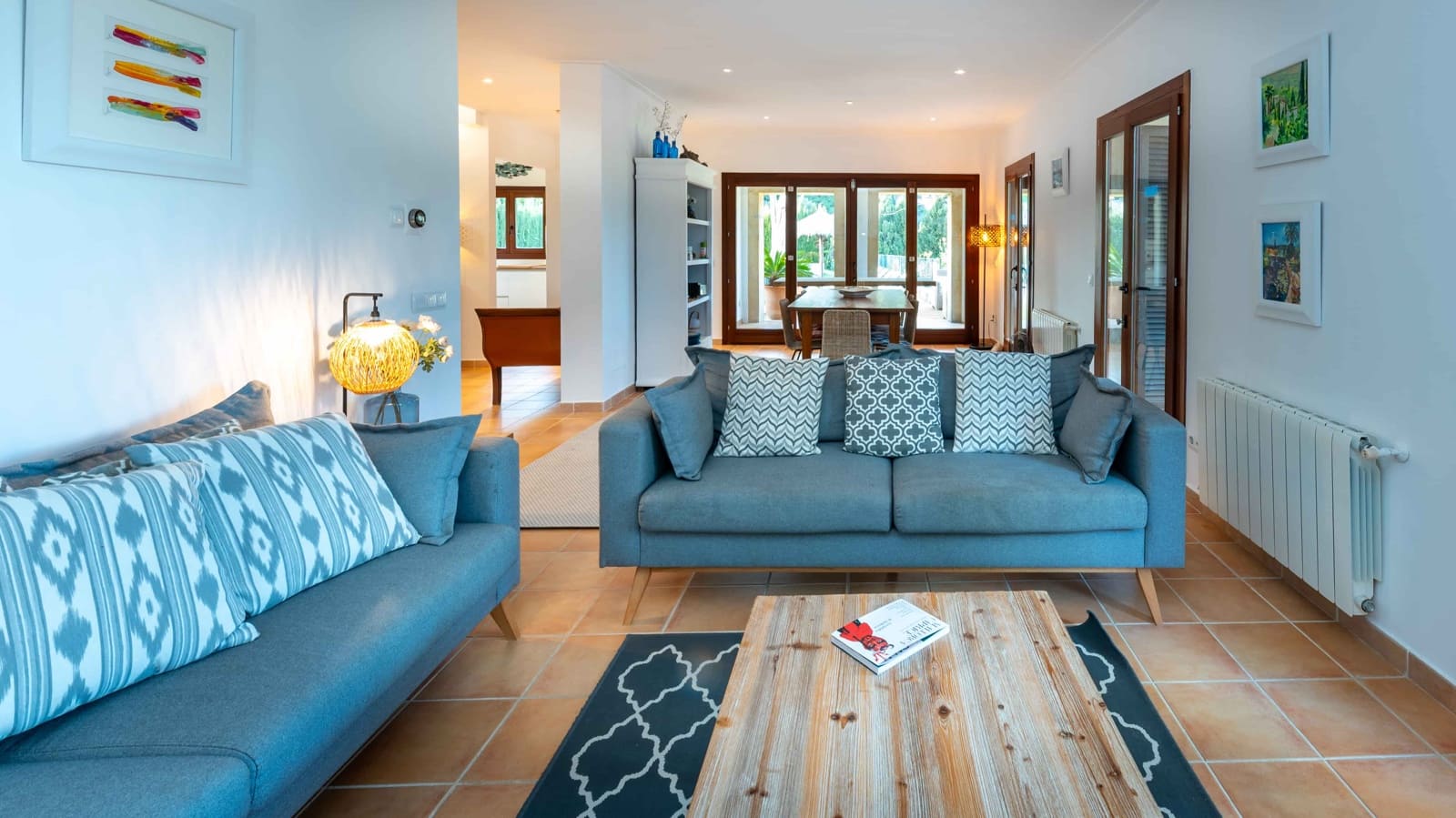 5 soveværelse Byhus til salg i Galilea med swimmingpool garage - € 1.990.000 (Ref: 8894238)