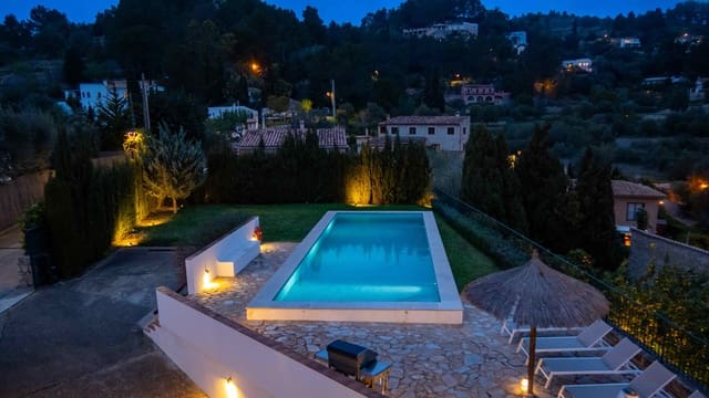 5 soveværelse Byhus til salg i Galilea, Puigpunyent med swimmingpool garage - € 1.990.000 (Ref: 8894238)