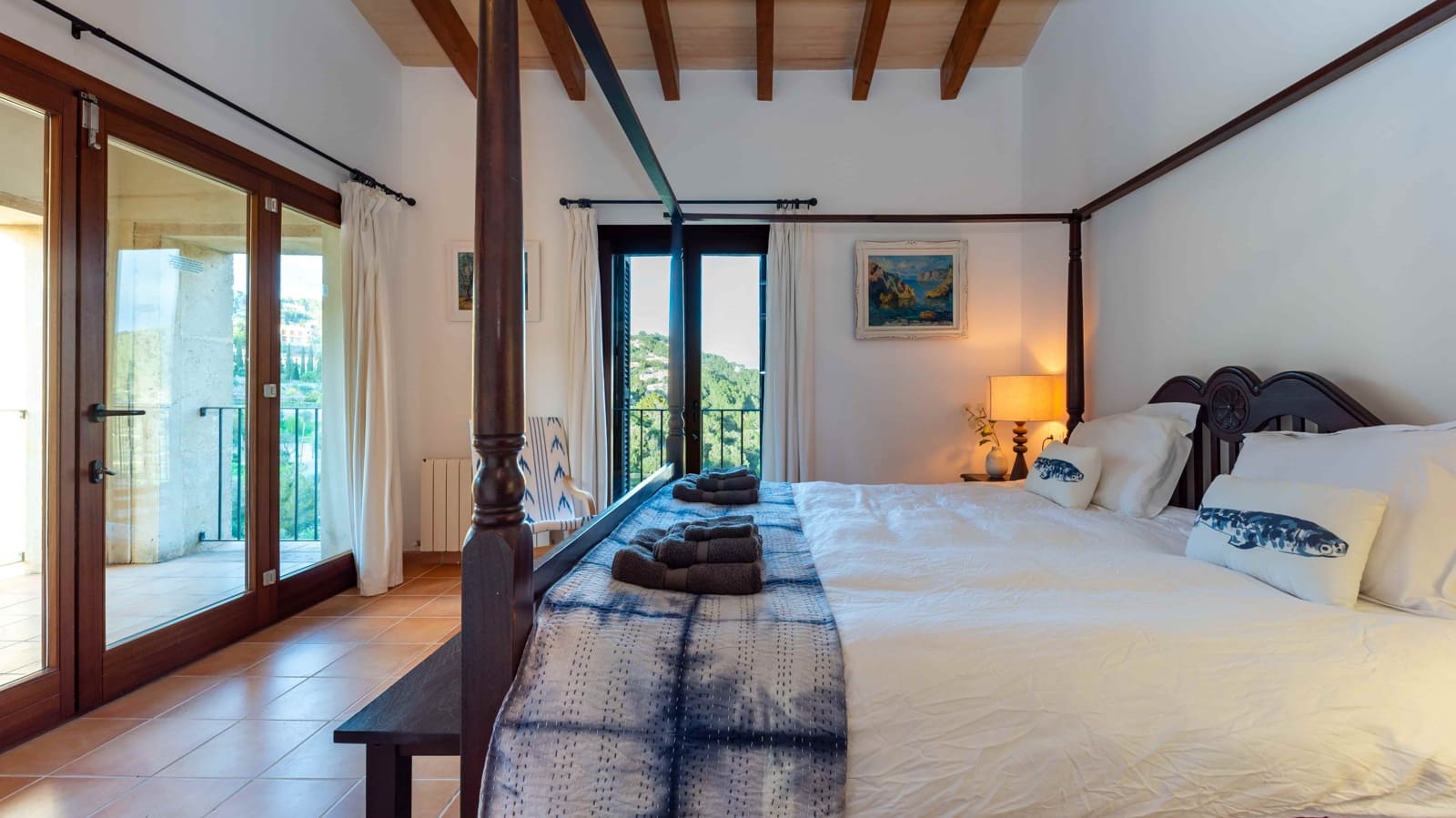 5 soveværelse Byhus til salg i Galilea med swimmingpool garage - € 1.990.000 (Ref: 8894238)