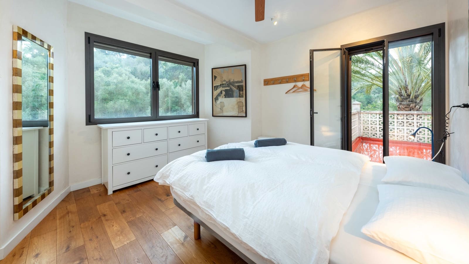 4 soveværelse Villa til salg i Cala Llombards med garage - € 1.650.000 (Ref: 8894239)