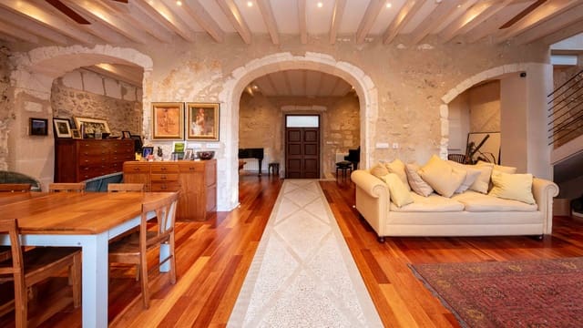 5 sypialnia Dom na sprzedaż w Felanitx z basenem garażem - 1 750 000 € (Ref: 8894240)