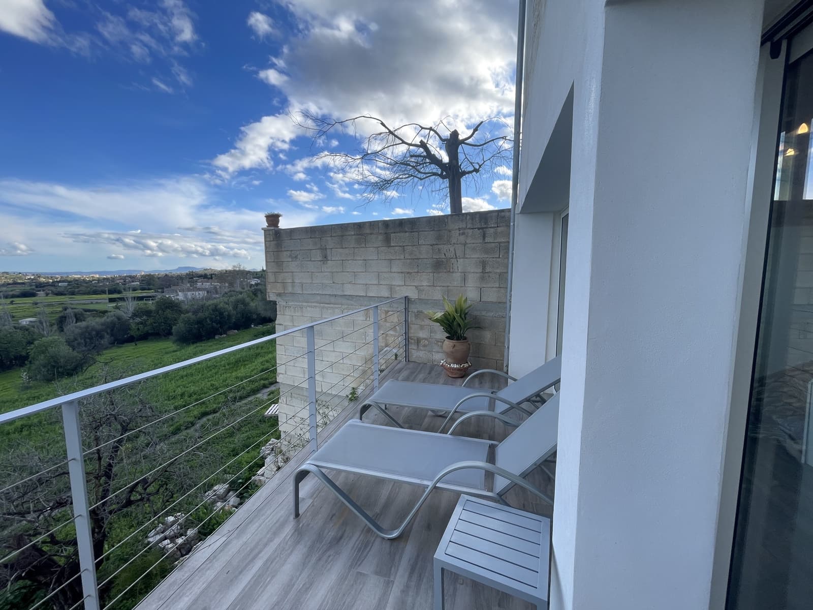 1 slaapkamer Appartement te huur in Selva - € 1.800 (Ref: 8898155)