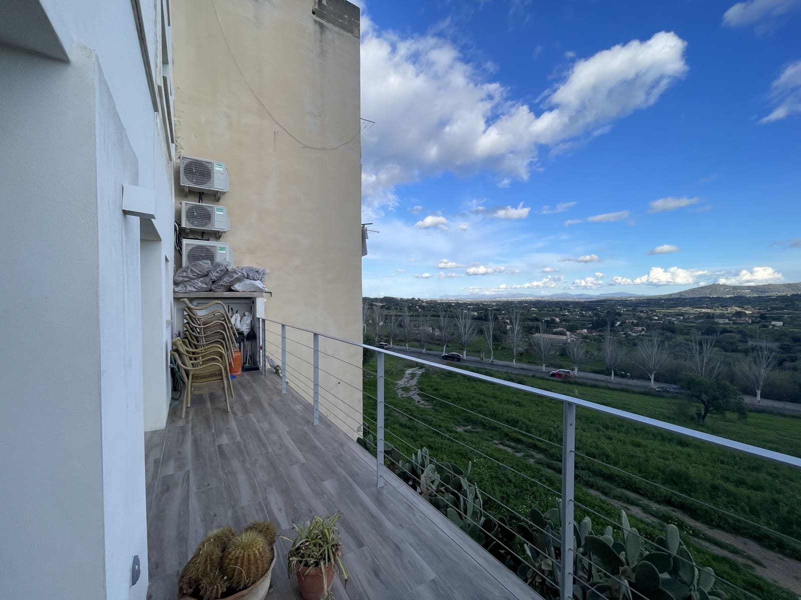 1 slaapkamer Appartement te huur in Selva - € 1.800 (Ref: 8898155)