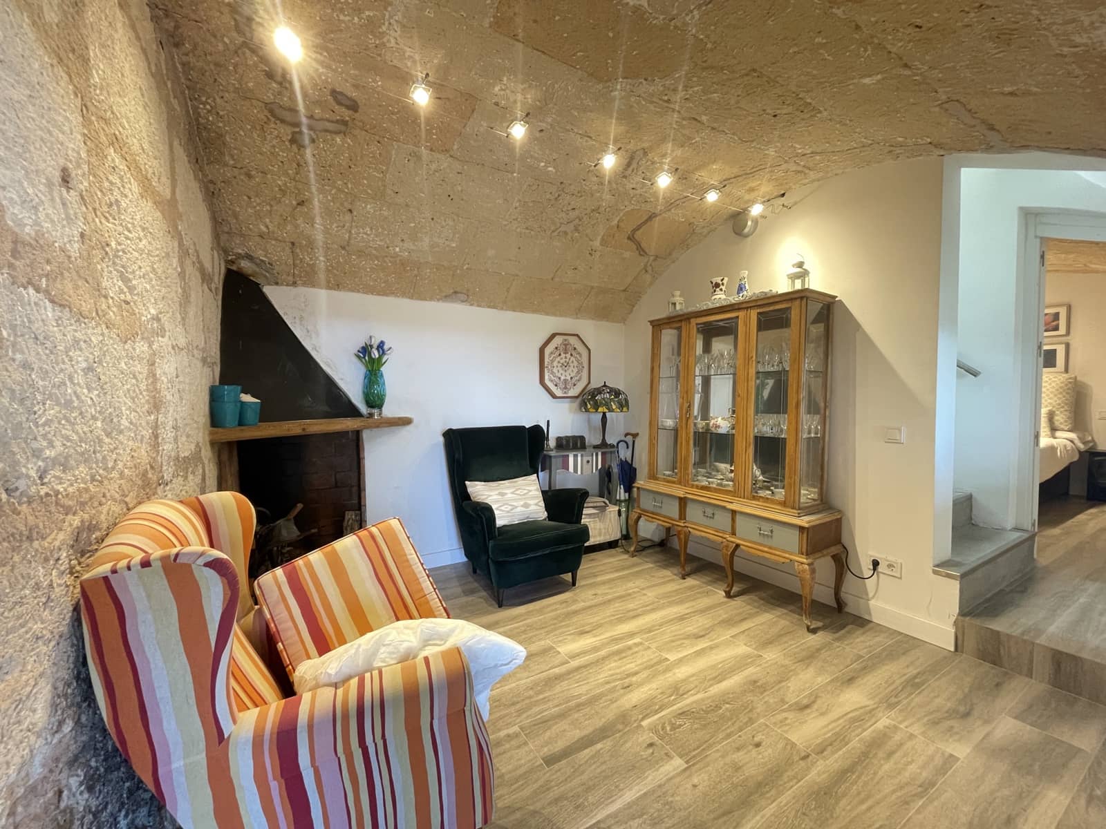 1 slaapkamer Appartement te huur in Selva - € 1.800 (Ref: 8898155)