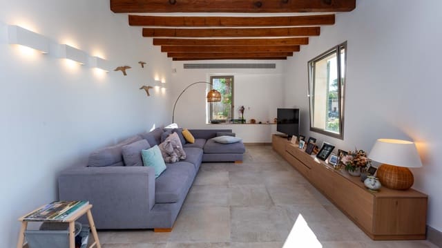 4 soveværelse Villa til salg i Calvià Pueblo, Calvià med swimmingpool garage - € 1.980.000 (Ref: 8910289)