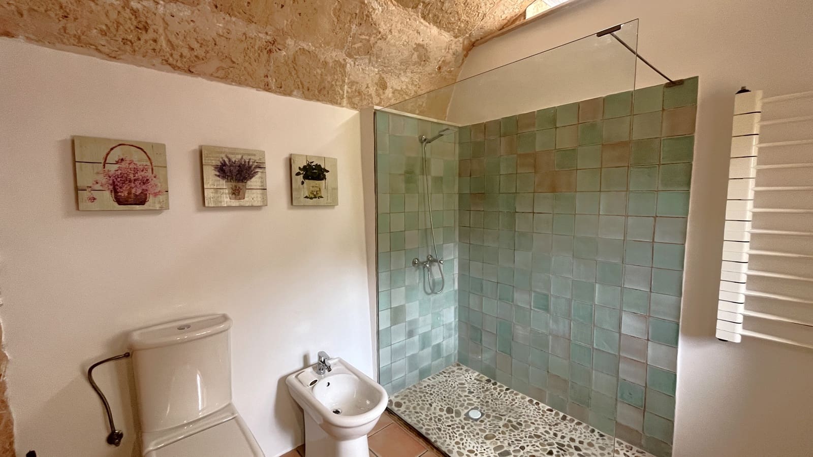 4 bedroom Finca/Country House for rent in Portocolom with garage - € 2,300 (Ref: 8910290)