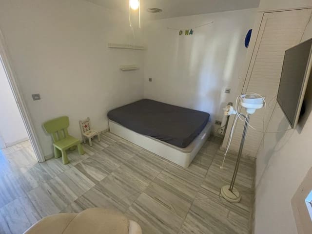 2 slaapkamer Appartement te koop in Santa Ponsa, Calvià met garage - € 560.000 (Ref: 8910291)