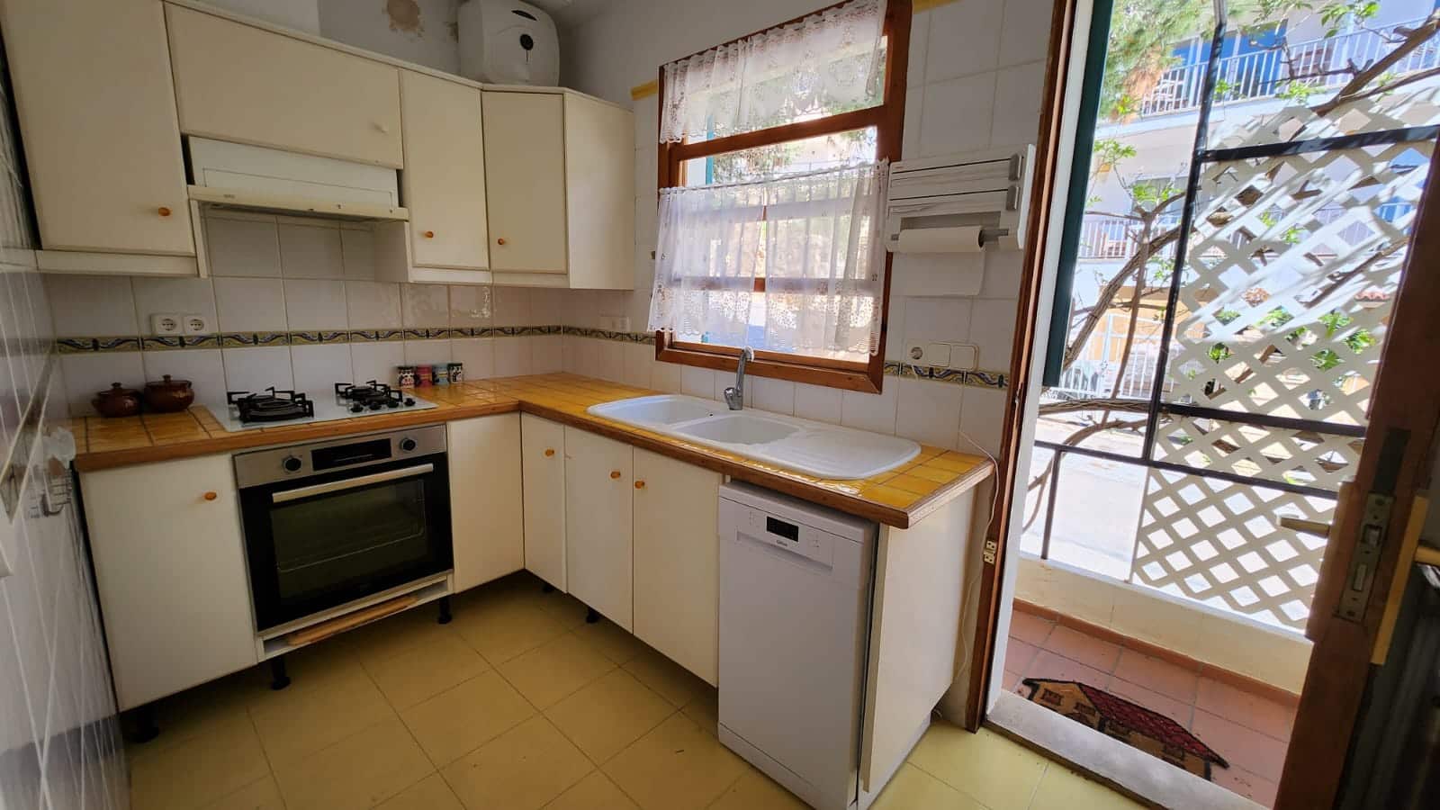 6 soveværelse Villa til leje i Puerto de Andratx med garage - € 3.500 (Ref: 8917459)