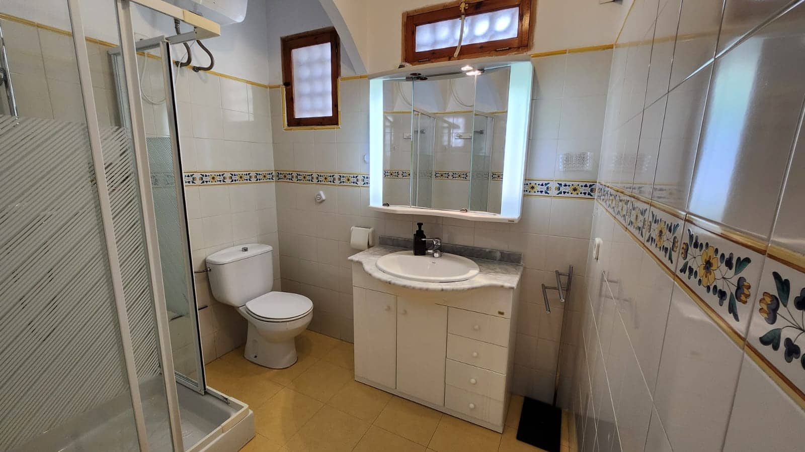 6 soveværelse Villa til leje i Puerto de Andratx med garage - € 3.500 (Ref: 8917459)