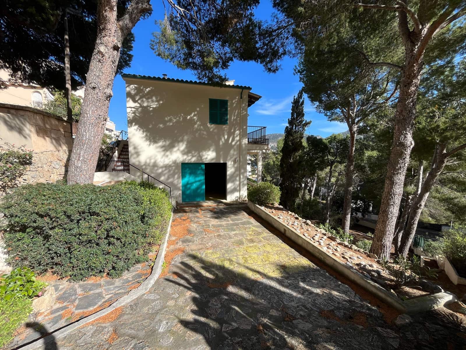 6 soveværelse Villa til leje i Puerto de Andratx med garage - € 3.500 (Ref: 8917459)