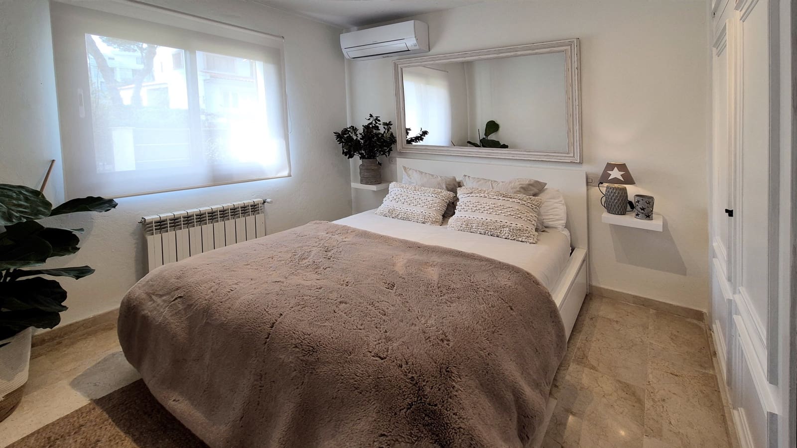 4 soveværelse Villa til salg i El Toro / Port Adriano med garage - € 1.550.000 (Ref: 8917460)