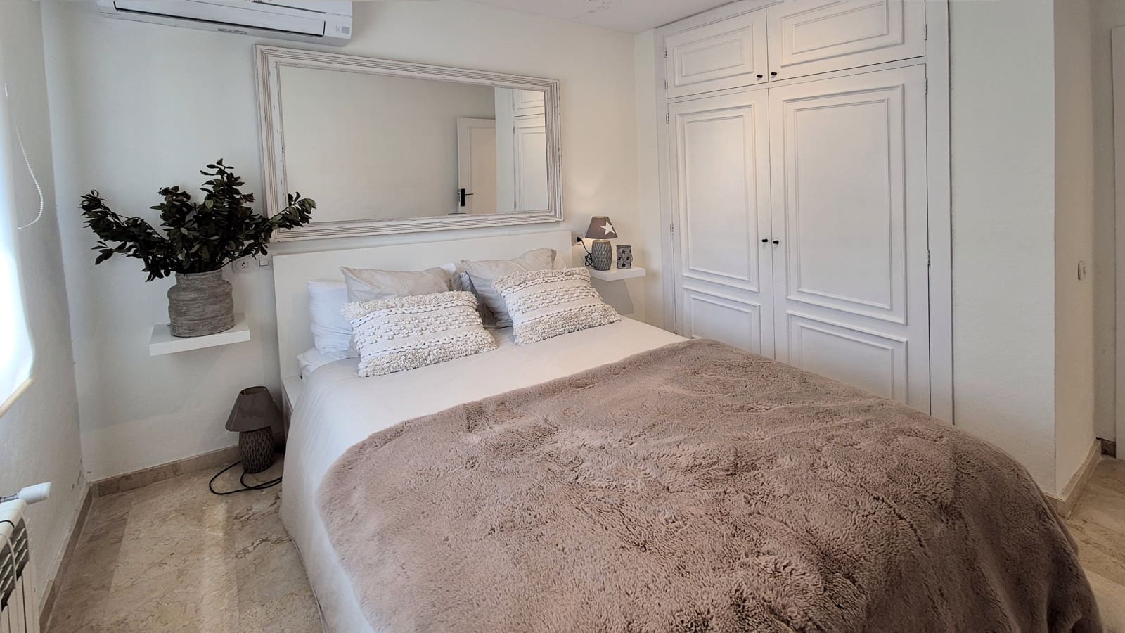 4 soveværelse Villa til salg i El Toro / Port Adriano med garage - € 1.550.000 (Ref: 8917460)