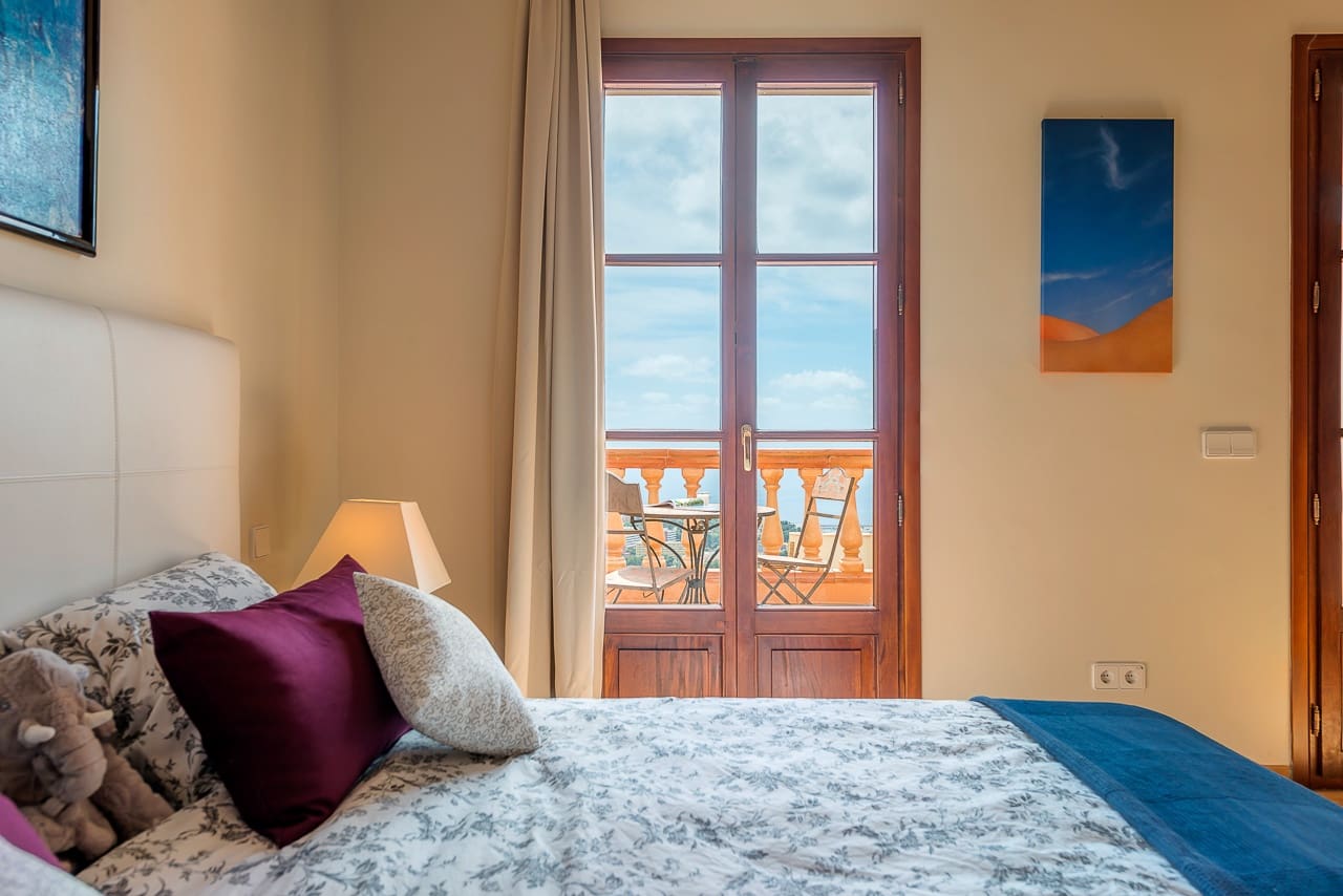 3 soveværelse Villa til leje i Costa d'en Blanes med swimmingpool garage - € 9.000 (Ref: 8923234)