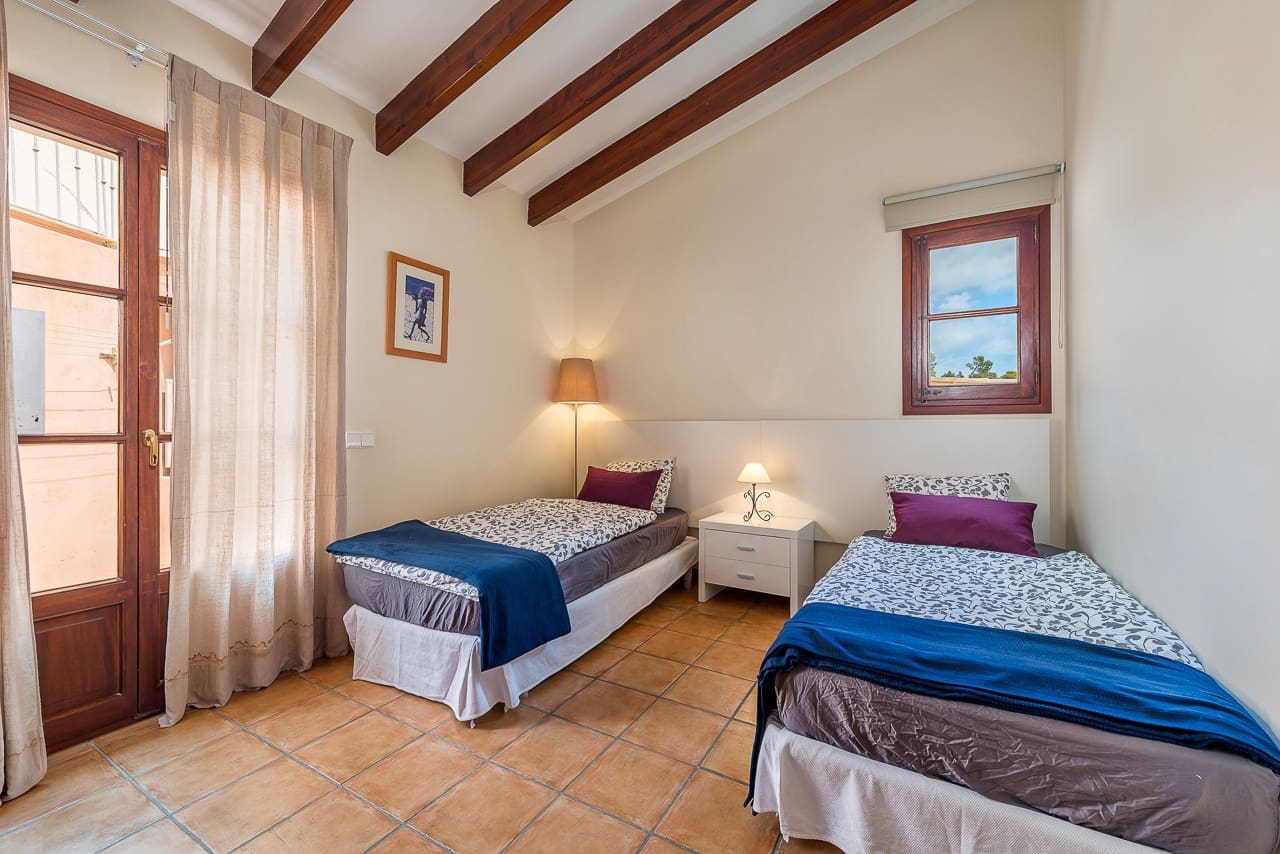 3 soveværelse Villa til leje i Costa d'en Blanes med swimmingpool garage - € 9.000 (Ref: 8923234)