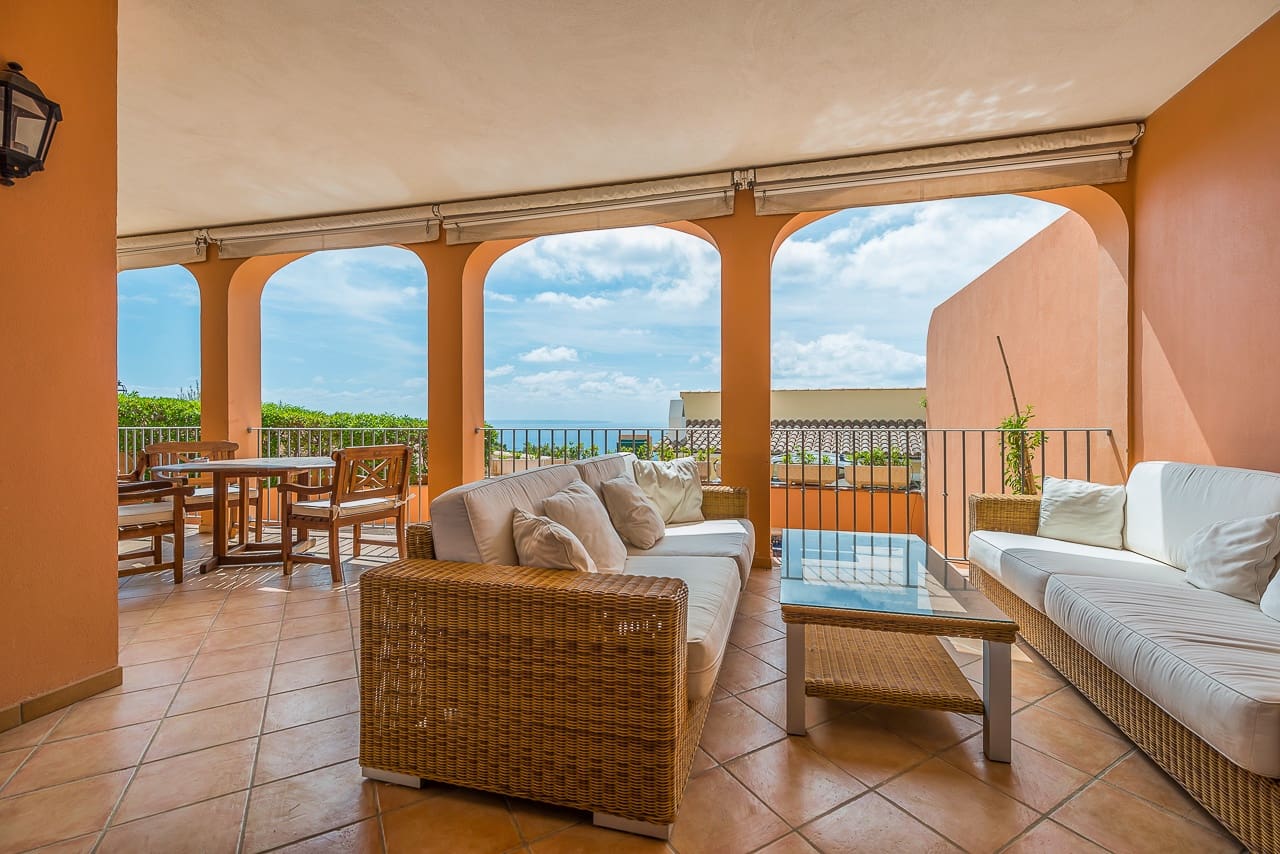 3 soveværelse Villa til leje i Costa d'en Blanes med swimmingpool garage - € 9.000 (Ref: 8923234)