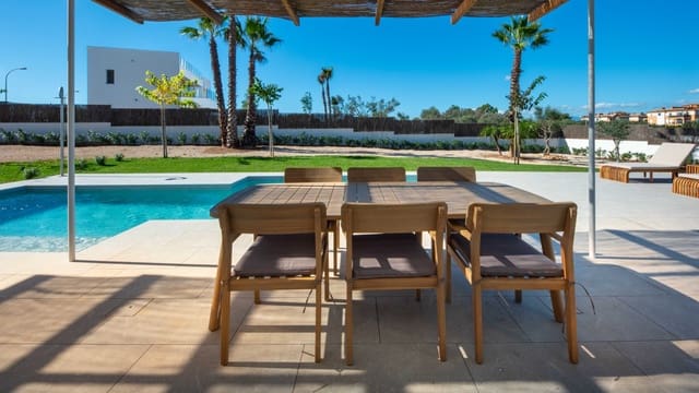 4 soverom Villa til salgs i Son Gual, Palma de Mallorca med svømmebasseng garasje - € 2 640 000 (Ref: 8923241)