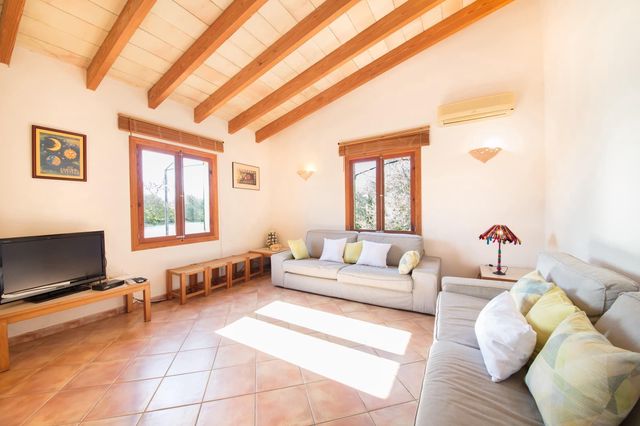 3 soverom Finca/Herregård til leie i Algaida med svømmebasseng garasje - € 2 600 (Ref: 8928130)