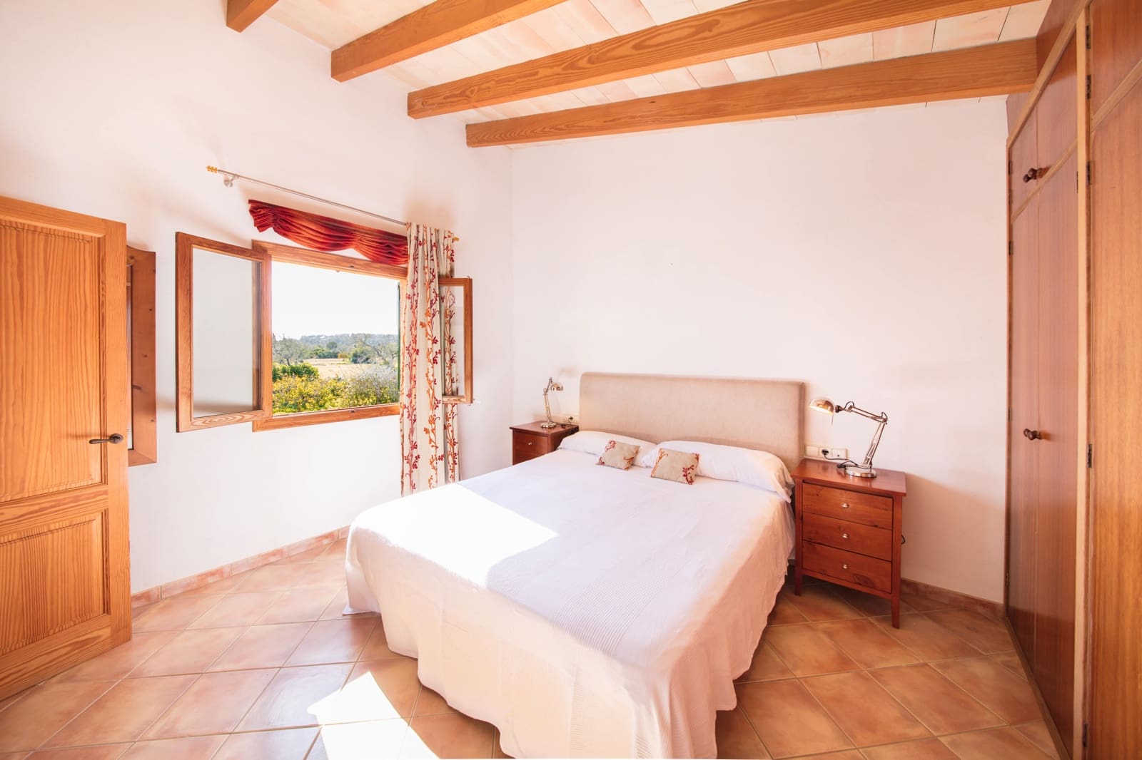 Finca/Casa Rural de 3 habitaciones en Algaida en alquiler con piscina garaje - 2.600 € (Ref: 8928130)