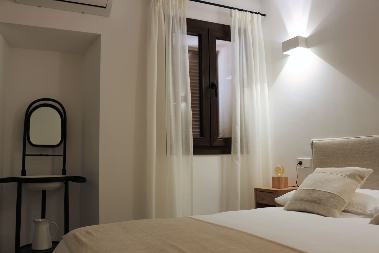 3 Zimmer Villa zu vermieten in Santa Eugenia - 3.000 € (Ref: 8928132)