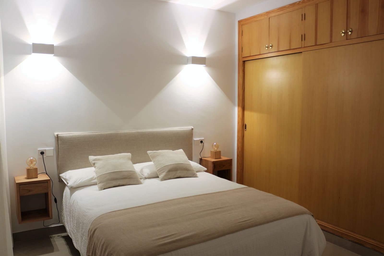 3 Zimmer Villa zu vermieten in Santa Eugenia - 3.000 € (Ref: 8928132)