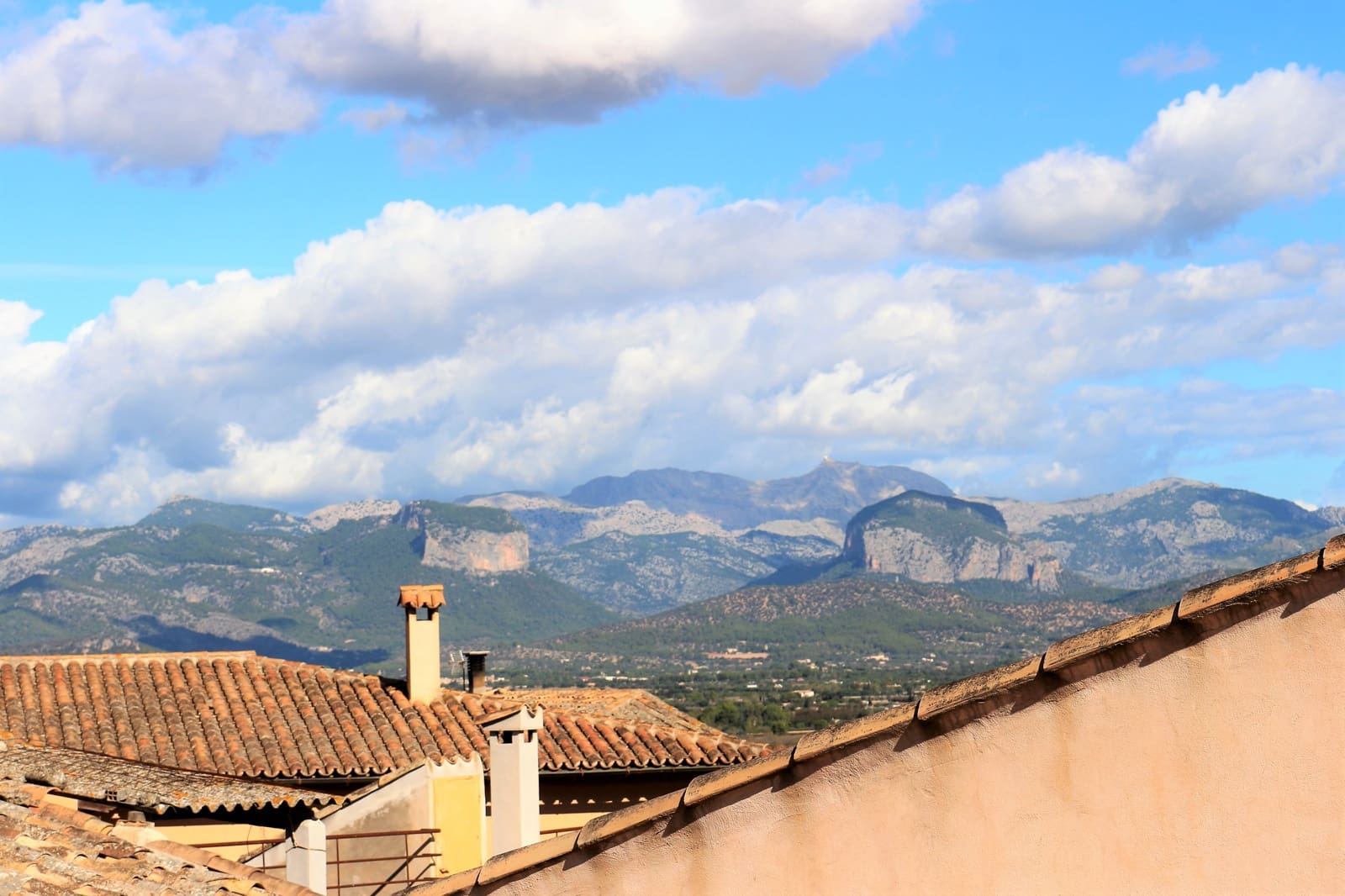 3 Zimmer Villa zu vermieten in Santa Eugenia - 3.000 € (Ref: 8928132)