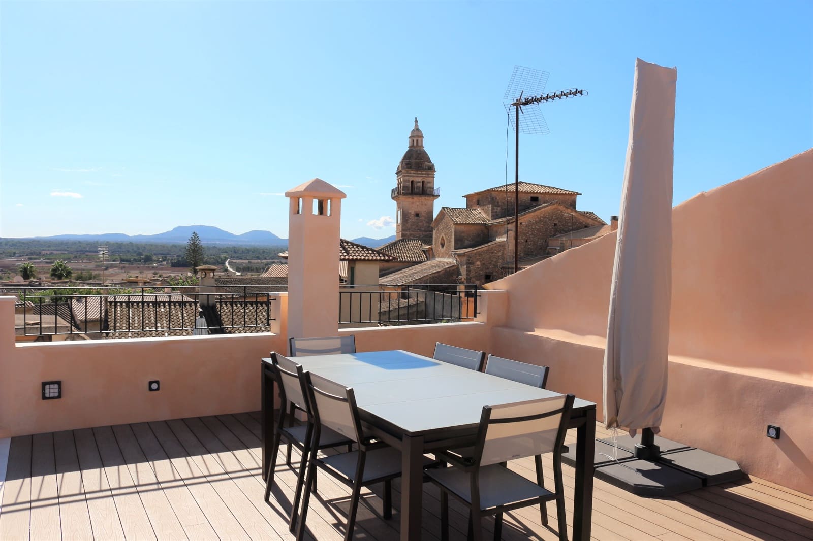 3 Zimmer Villa zu vermieten in Santa Eugenia - 3.000 € (Ref: 8928132)