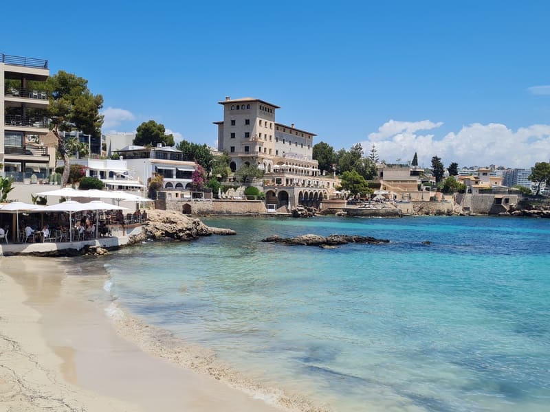 3 soveværelse Villa til salg i Cas Catala med garage - € 2.550.000 (Ref: 8928137)