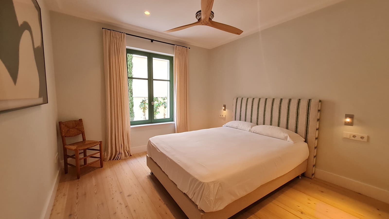 3 soveværelse Villa til salg i Cas Catala med garage - € 2.550.000 (Ref: 8928137)