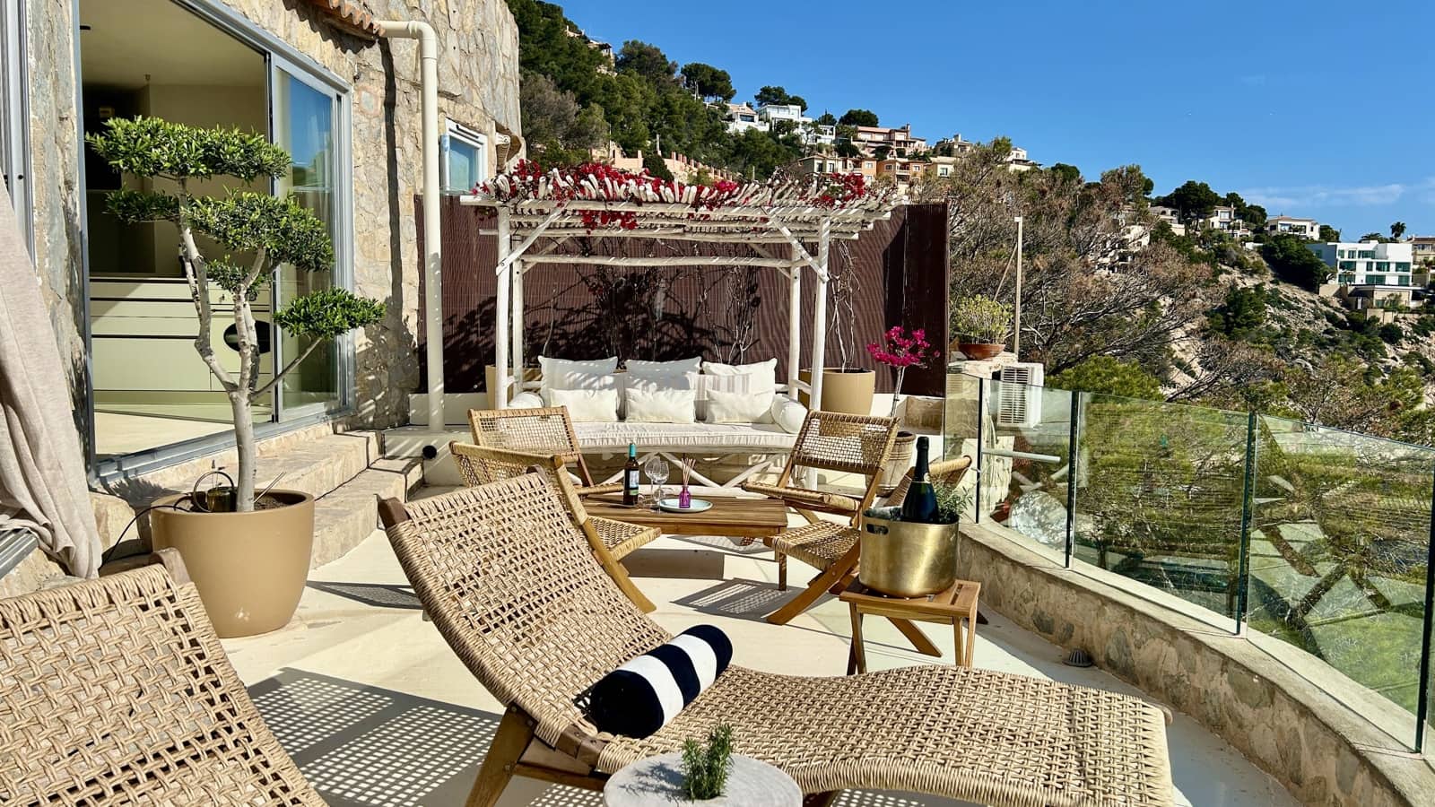 2 soverom Leilighet til salgs i Puerto de Andratx - € 1 450 000 (Ref: 8931707)