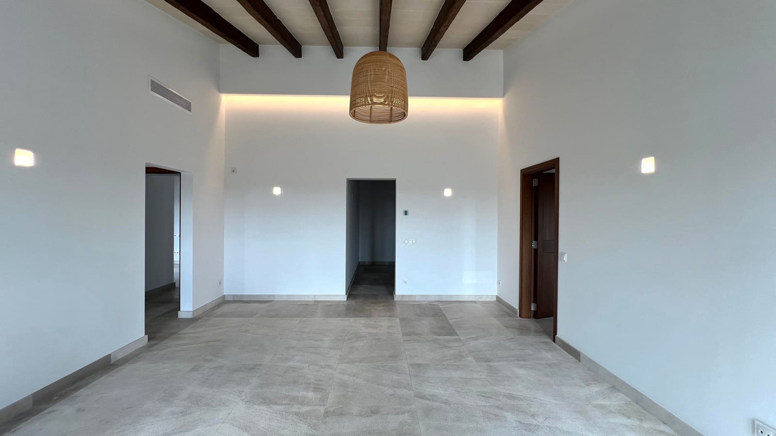 5 makuuhuone Maalaistalo vuokrattavana paikassa L'Horta / S'Horta mukana uima-altaan 
autotalli - 7 500 € (Ref: 8942290)