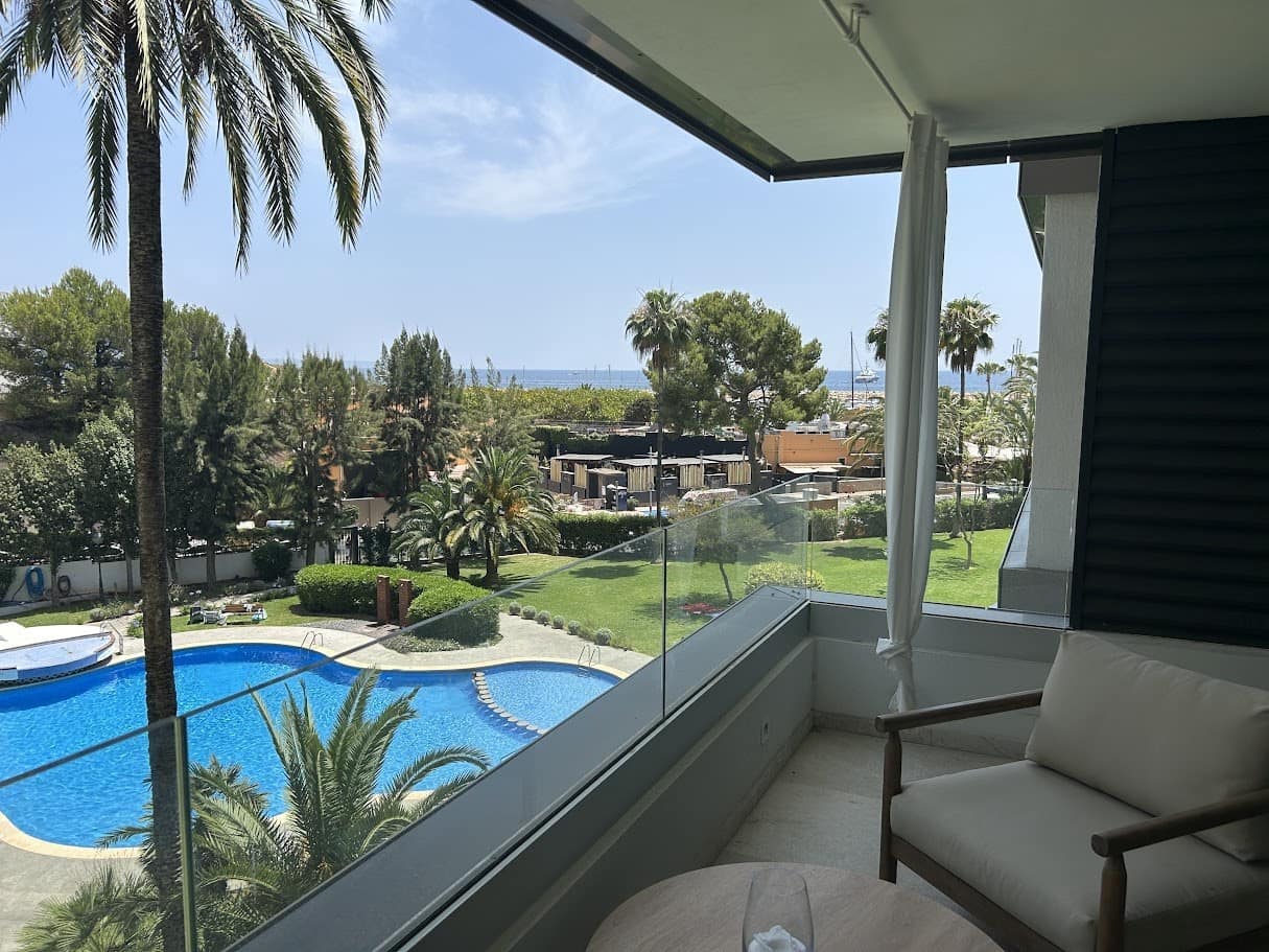 2 quarto Apartamento para venda em Puerto Portals com piscina - 895 000 € (Ref: 8942291)