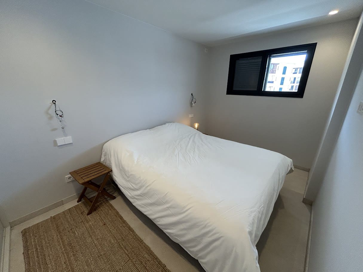 2 quarto Apartamento para venda em Puerto Portals com piscina - 895 000 € (Ref: 8942291)