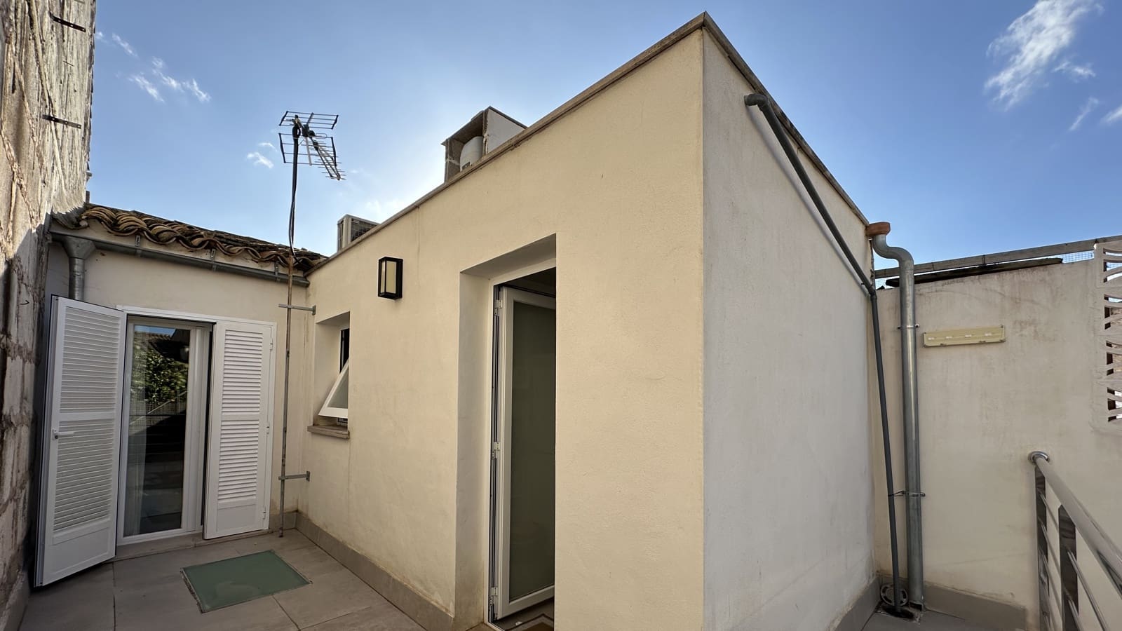 2 bedroom Townhouse for rent in Muro - € 1,800 (Ref: 8945542)