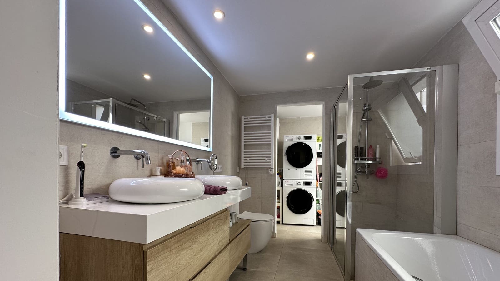 2 bedroom Townhouse for rent in Muro - € 1,800 (Ref: 8945542)