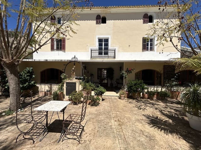 7 soveværelse Villa til salg i Establiments, Palma de Mallorca med garage - € 1.690.000 (Ref: 8953842)